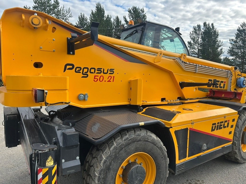 Dieci PEGASUS 5.21 - Teleskopiskais iekrāvējs: foto 2 Dieci PEGASUS 5.21 - Teleskopiskais iekrāvējs: foto 2