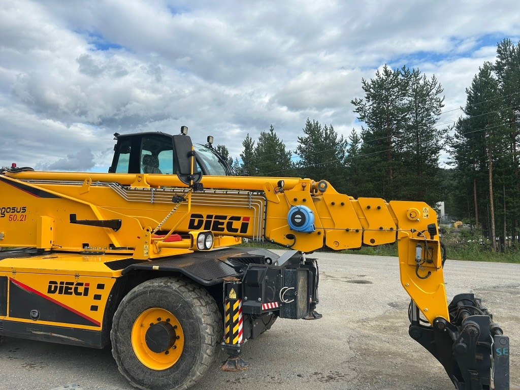 Dieci PEGASUS 5.21 - Teleskopiskais iekrāvējs: foto 1 Dieci PEGASUS 5.21 - Teleskopiskais iekrāvējs: foto 1