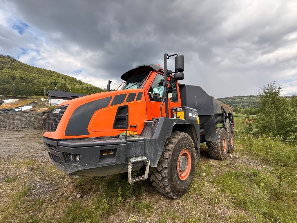 Doosan DA 30 - Artikulētias pašizgāzējs: foto 5 Doosan DA 30 - Artikulētias pašizgāzējs: foto 5