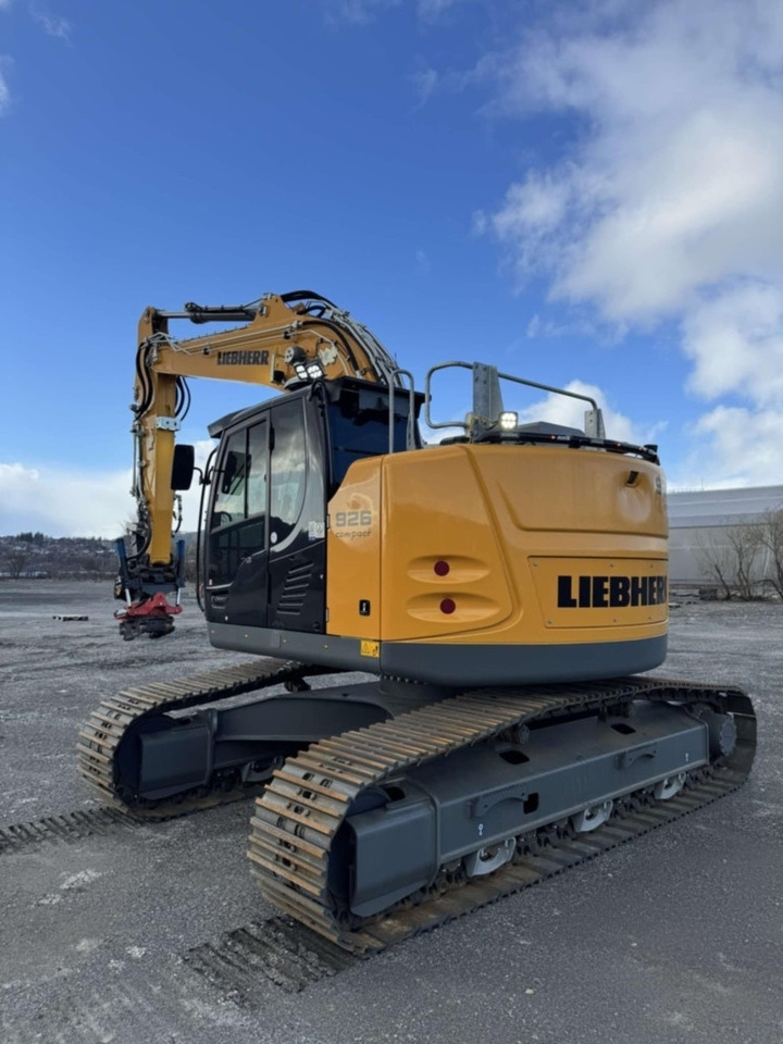 Liebherr R926 Compact LC - Kāpurķēžu ekskavators: foto 1 Liebherr R926 Compact LC - Kāpurķēžu ekskavators: foto 1