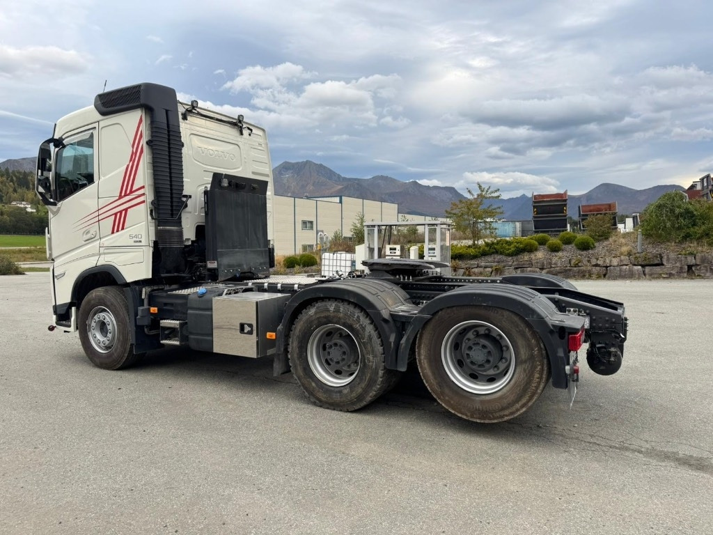 Volvo FH540 6 X 4 - Vilcējs: foto 4 Volvo FH540 6 X 4 - Vilcējs: foto 4