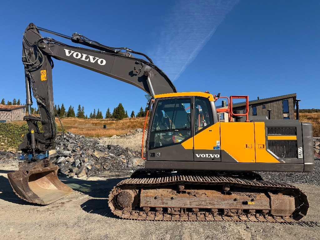 Volvo EC220EL - Kāpurķēžu ekskavators: foto 3 Volvo EC220EL - Kāpurķēžu ekskavators: foto 3