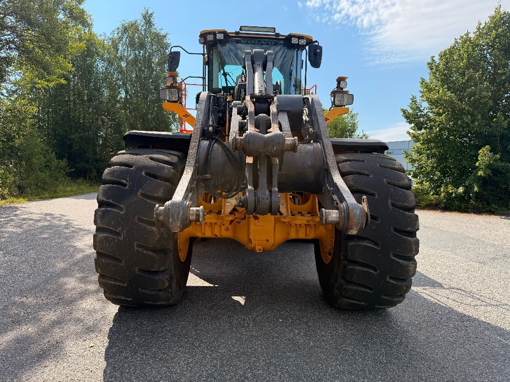 Volvo L 180 H - Riteņu iekrāvējs: foto 4 Volvo L 180 H - Riteņu iekrāvējs: foto 4
