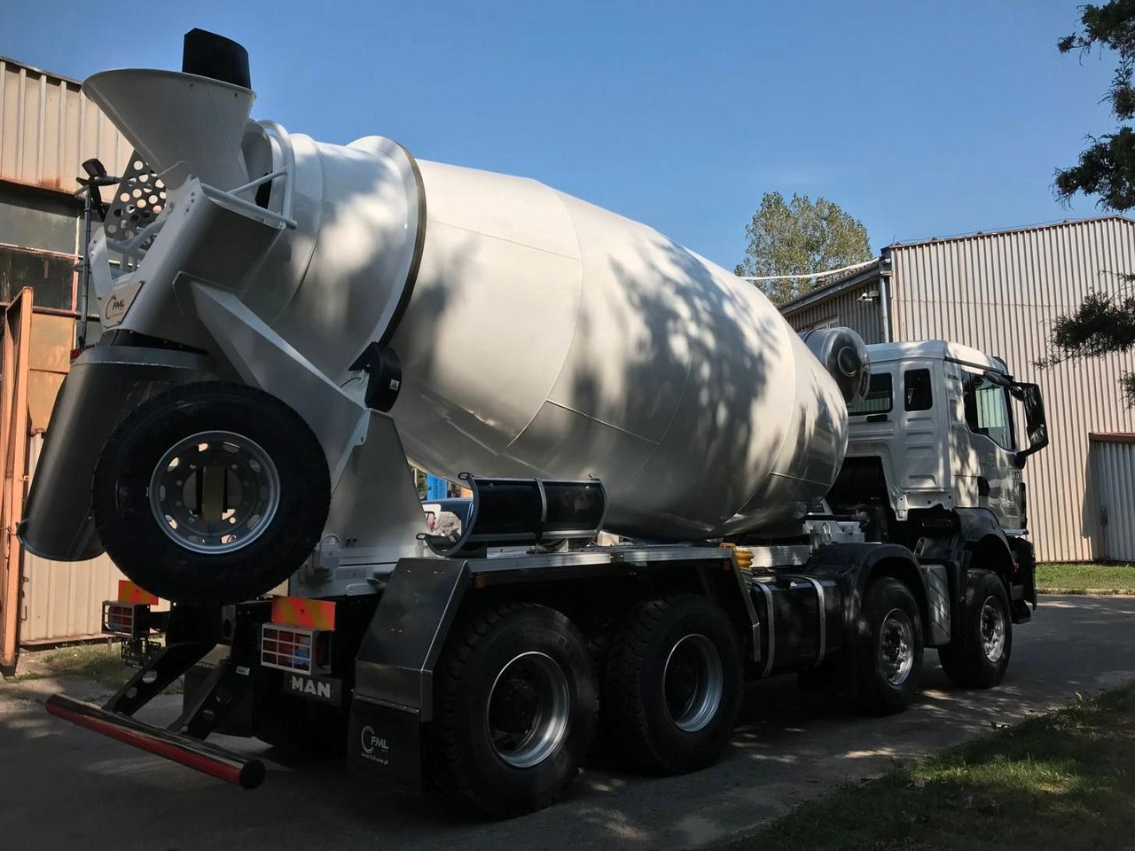 MAN TGS 41.400 EURO 2 FML 10 M3 - Betonvedējs: foto 4 MAN TGS 41.400 EURO 2 FML 10 M3 - Betonvedējs: foto 4