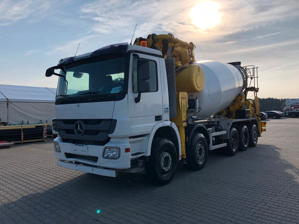 Mercedes-Benz 4148 SERMAC 33m 10 m3 MIXER - Betona sūknis: foto 2 Mercedes-Benz 4148 SERMAC 33m 10 m3 MIXER - Betona sūknis: foto 2