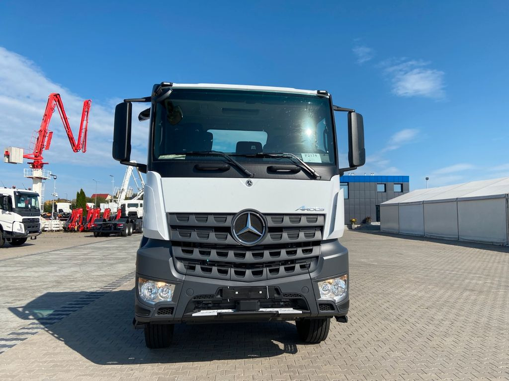 Mercedes-Benz AROCS 4248 8x4 - Šasija kravas automašīna: foto 3 Mercedes-Benz AROCS 4248 8x4 - Šasija kravas automašīna: foto 3