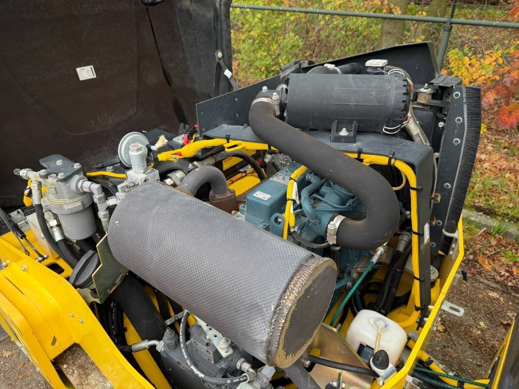 Ceļu veltnis Bomag BW 138 AD-5: foto 11 Ceļu veltnis Bomag BW 138 AD-5: foto 11