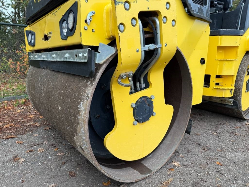 Ceļu veltnis Bomag BW 138 AD-5: foto 16 Ceļu veltnis Bomag BW 138 AD-5: foto 16