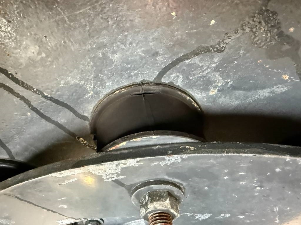 Ceļu veltnis Bomag BW 138 AD-5: foto 17 Ceļu veltnis Bomag BW 138 AD-5: foto 17