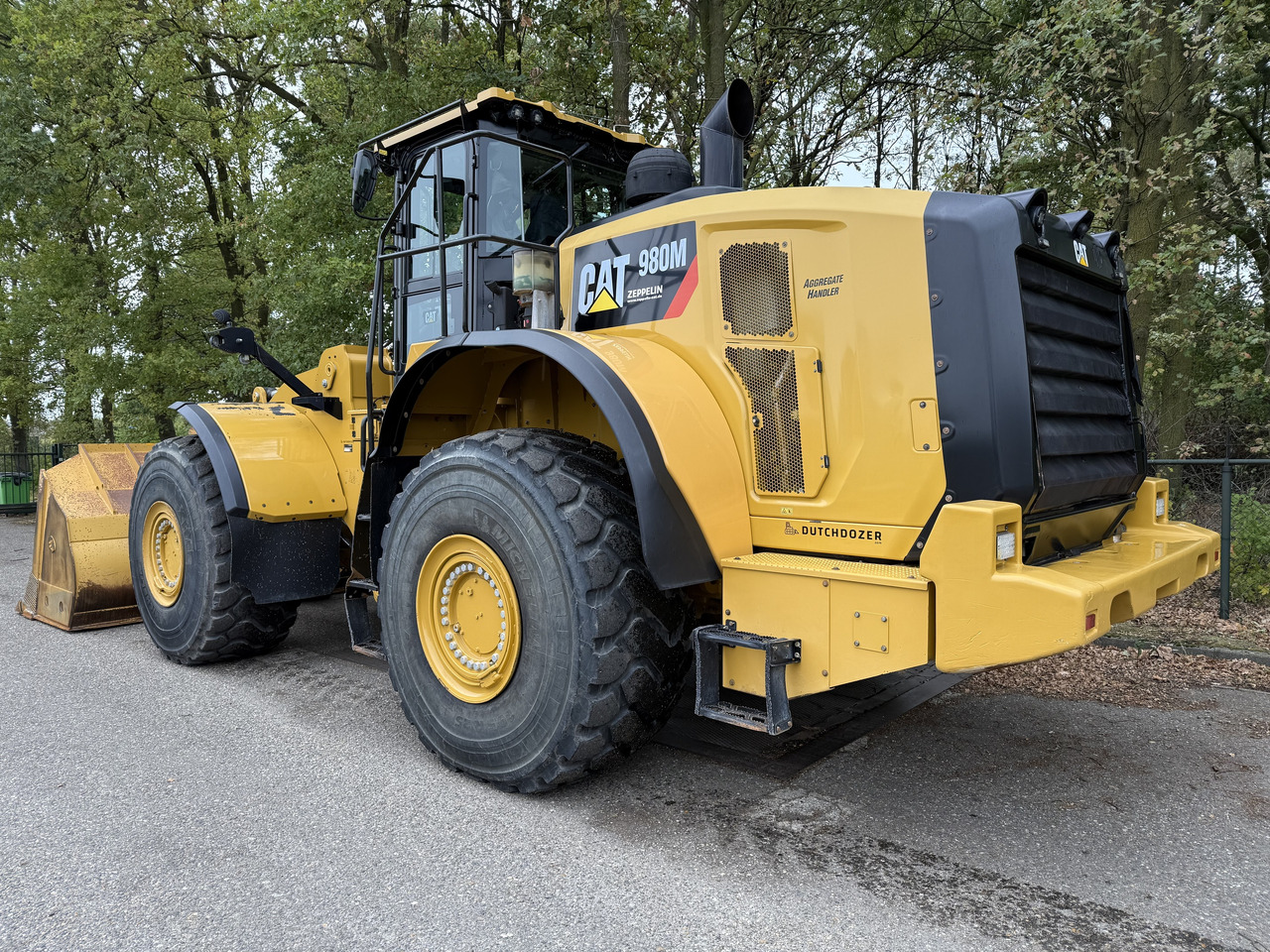 CATERPILLAR 980M - Riteņu iekrāvējs: foto 3 CATERPILLAR 980M - Riteņu iekrāvējs: foto 3