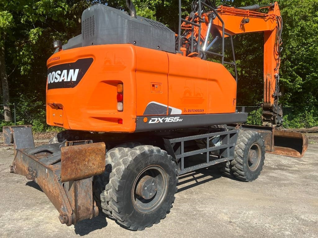 Doosan DX 165 W-5 - Riteņu ekskavators: foto 4 Doosan DX 165 W-5 - Riteņu ekskavators: foto 4