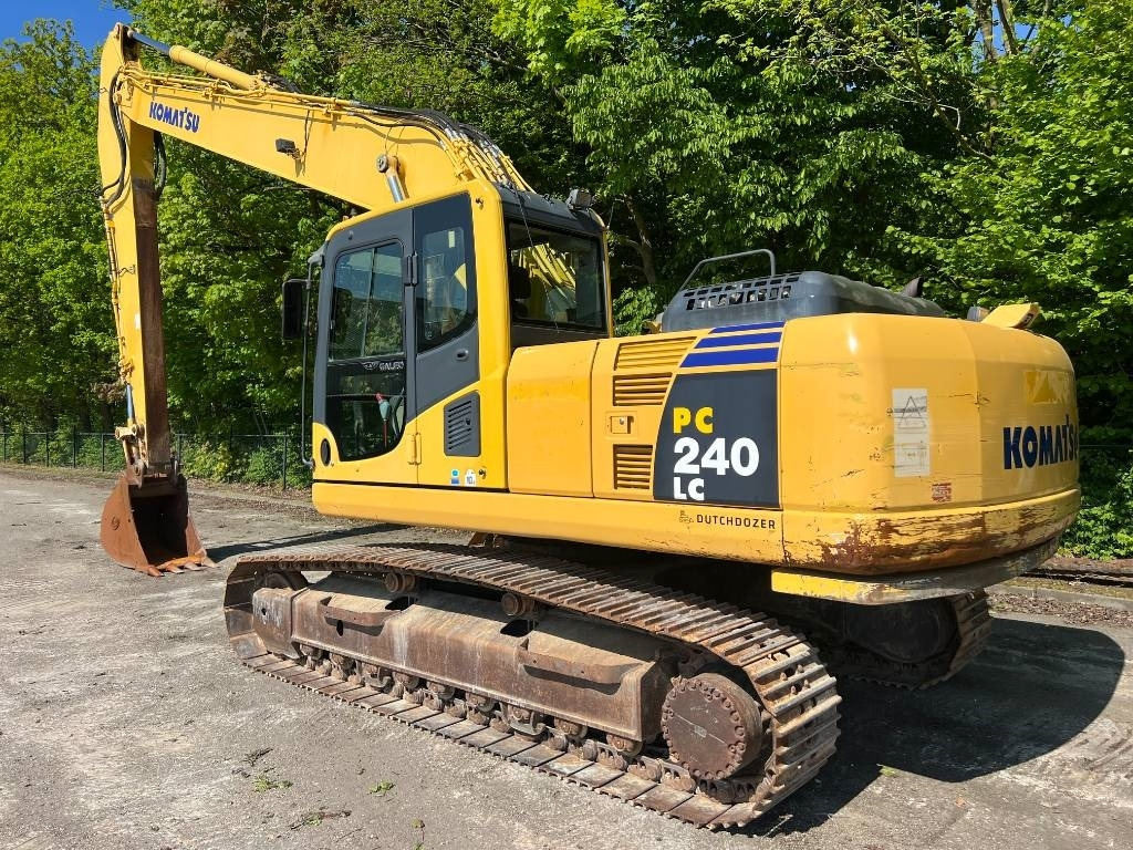 Komatsu PC240NLC-8 Long Reach - Kāpurķēžu ekskavators: foto 3 Komatsu PC240NLC-8 Long Reach - Kāpurķēžu ekskavators: foto 3