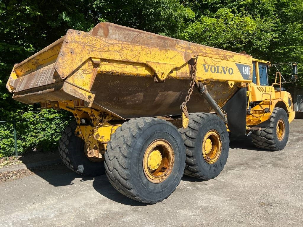 Volvo A 30 D - Artikulētias pašizgāzējs: foto 4 Volvo A 30 D - Artikulētias pašizgāzējs: foto 4