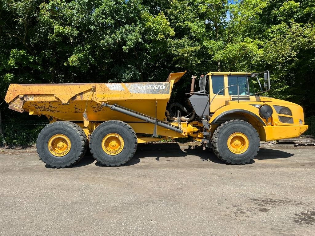 Volvo A 35 F - Artikulētias pašizgāzējs: foto 5 Volvo A 35 F - Artikulētias pašizgāzējs: foto 5