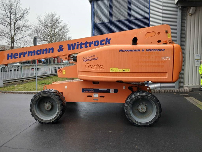 Genie S 65 - Teleskopiskais pacēlājs: foto 3 Genie S 65 - Teleskopiskais pacēlājs: foto 3