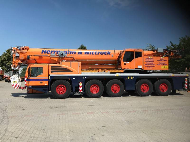 Terex Demag AC 250-5 - Visurgājējs celtnis: foto 2 Terex Demag AC 250-5 - Visurgājējs celtnis: foto 2