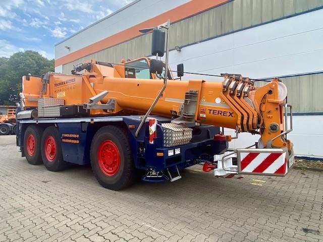 Terex Demag AC 40-1 - Visurgājējs celtnis: foto 3 Terex Demag AC 40-1 - Visurgājējs celtnis: foto 3