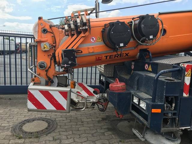 Terex Demag AC 40-1 - Visurgājējs celtnis: foto 4 Terex Demag AC 40-1 - Visurgājējs celtnis: foto 4