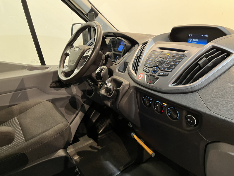 Ford Transit 350 2.0 TDCI L3H2 Trend 130 PK / Euro 6 / 220V / Airco / Cruise Control / Trekhaak / Camera - Kravas mikroautobuss: foto 3 Ford Transit 350 2.0 TDCI L3H2 Trend 130 PK / Euro 6 / 220V / Airco / Cruise Control / Trekhaak / Camera - Kravas mikroautobuss: foto 3