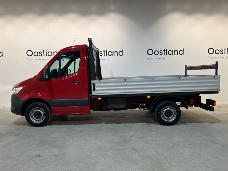Mercedes-Benz Sprinter 317 CDI L2 RWD Automaat Open Laadbak / Euro 6 / Trekhaak 3500 KG / Airco / Cruise Control / CarPlay / Navigatie / 64.150 KM !! / BPM VRIJ !! - Automašīna ar kravas platformu: foto 4 Mercedes-Benz Sprinter 317 CDI L2 RWD Automaat Open Laadbak / Euro 6 / Trekhaak 3500 KG / Airco / Cruise Control / CarPlay / Navigatie / 64.150 KM !! / BPM VRIJ !! - Automašīna ar kravas platformu: foto 4