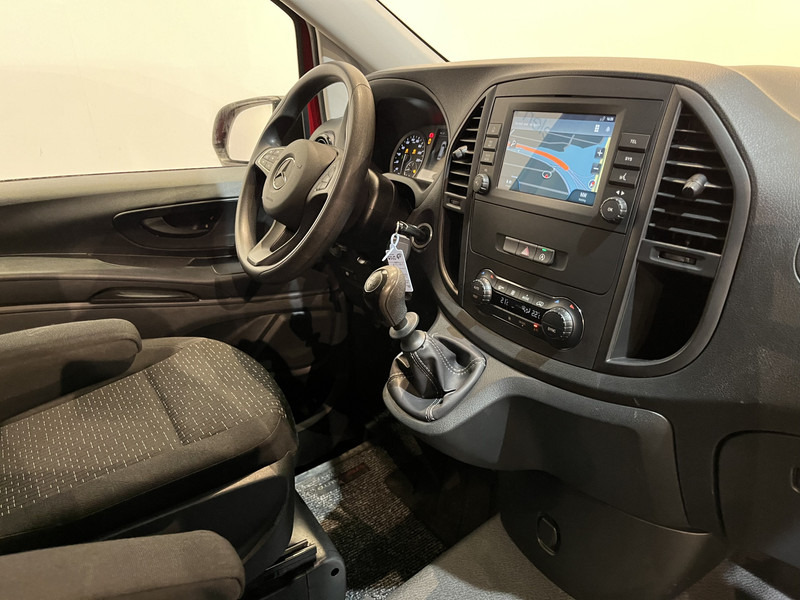 Mercedes-Benz Vito 110 CDI Lang / Euro 6 / Airco / CarPlay / Camera / Navigatie / Klep / 74.000 KM !! - Mazs furgons: foto 3 Mercedes-Benz Vito 110 CDI Lang / Euro 6 / Airco / CarPlay / Camera / Navigatie / Klep / 74.000 KM !! - Mazs furgons: foto 3