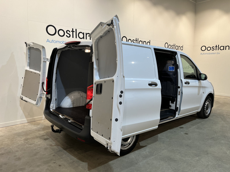 Mercedes-Benz Vito 116 CDI RWD / Euro 6 / Airco / Cruise Control / Camera / Navigatie / CarPlay / Trekhaak - Mazs furgons: foto 2 Mercedes-Benz Vito 116 CDI RWD / Euro 6 / Airco / Cruise Control / Camera / Navigatie / CarPlay / Trekhaak - Mazs furgons: foto 2
