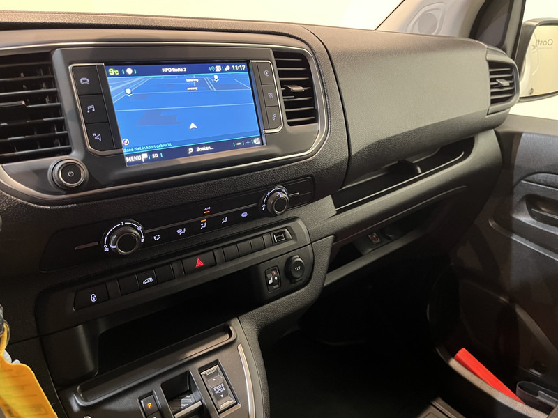 Mazs furgons, Elektriskais furgons Peugeot e-Expert EV L2 75 kWh Servicebus / Inrichting / 100% Elektrisch / Airco / 220V. / Trekhaak / Camera / Cruise Control / Navigatie / CarPlay / 3-Zits / 1.900 KM !!: foto 6