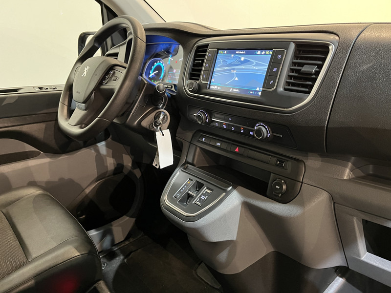 Peugeot e-Expert L2 Premium 75 kWh Servicebus / Van den Born Inrichting / 100% Elektrisch / Airco / Camera / Cruise Control / Navigatie / CarPlay / 12.400 KM !! - Mazs furgons, Elektriskais furgons: foto 3 Peugeot e-Expert L2 Premium 75 kWh Servicebus / Van den Born Inrichting / 100% Elektrisch / Airco / Camera / Cruise Control / Navigatie / CarPlay / 12.400 KM !! - Mazs furgons, Elektriskais furgons: foto 3