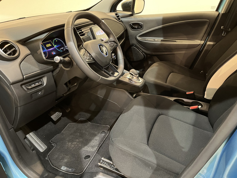 Renault ZOE R110 Life 52 kWh (Accuhuur) / Carplay / Airco / Cruise Control / 100% elektrisch / 31.200 KM !! Prijs ex BTW € 7.850,- - Hečbeks: foto 4 Renault ZOE R110 Life 52 kWh (Accuhuur) / Carplay / Airco / Cruise Control / 100% elektrisch / 31.200 KM !! Prijs ex BTW € 7.850,- - Hečbeks: foto 4