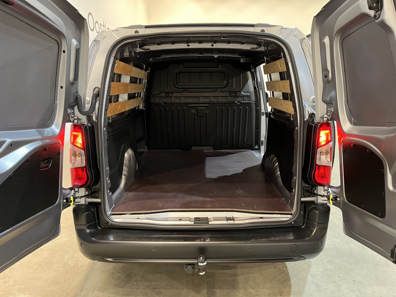 Toyota PROACE CITY 1.5 D-4D Live Long 130 PK / Euro 6 / Airco / Cruise Control / PDC / CarPlay / Navigatie / Trekhaak / - Mazs furgons: foto 5 Toyota PROACE CITY 1.5 D-4D Live Long 130 PK / Euro 6 / Airco / Cruise Control / PDC / CarPlay / Navigatie / Trekhaak / - Mazs furgons: foto 5