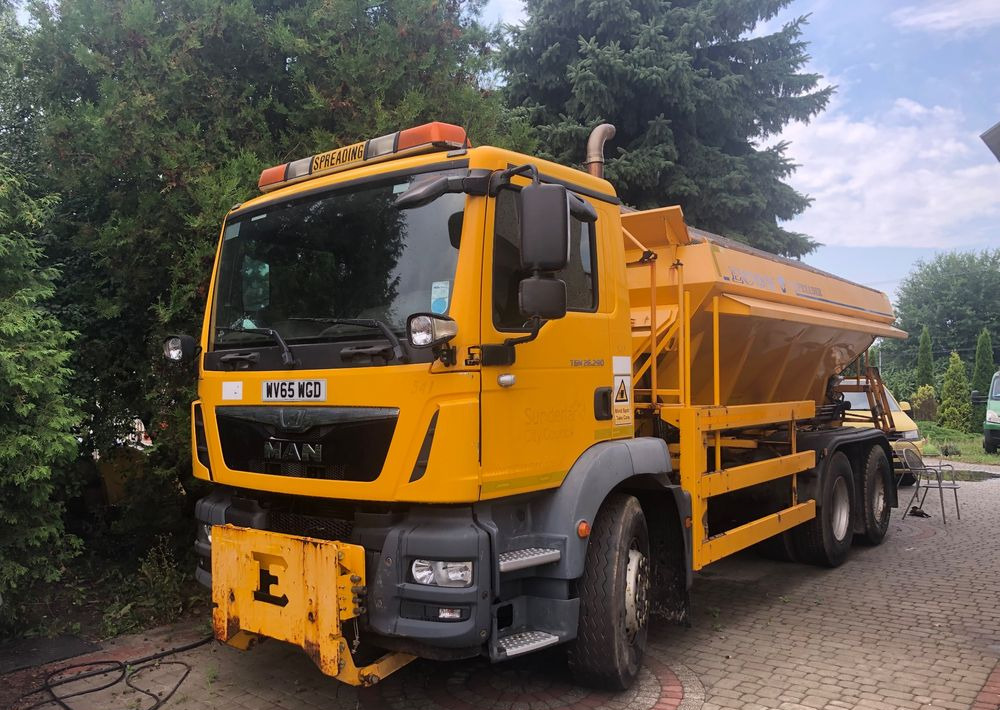 MAN TGM 26.290 piaskarka solarka schmidt 6x4 euro6 - Komunālā/ Specializētā tehnika, Kravas automašīna: foto 2 MAN TGM 26.290 piaskarka solarka schmidt 6x4 euro6 - Komunālā/ Specializētā tehnika, Kravas automašīna: foto 2