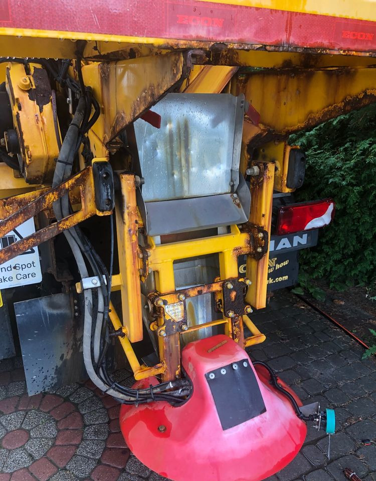 MAN TGM 26.290 piaskarka solarka schmidt 6x4 euro6 - Komunālā/ Specializētā tehnika, Kravas automašīna: foto 5 MAN TGM 26.290 piaskarka solarka schmidt 6x4 euro6 - Komunālā/ Specializētā tehnika, Kravas automašīna: foto 5