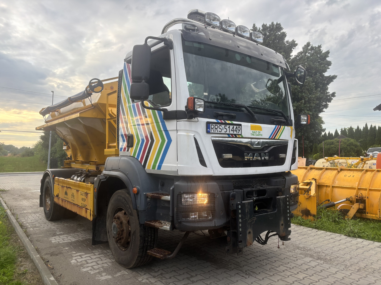 MAN TGM 18.290 4X4 BB GRITTER/SPREADER/PLOUGH - Sniega novākšanas tehnika: foto 3 MAN TGM 18.290 4X4 BB GRITTER/SPREADER/PLOUGH - Sniega novākšanas tehnika: foto 3