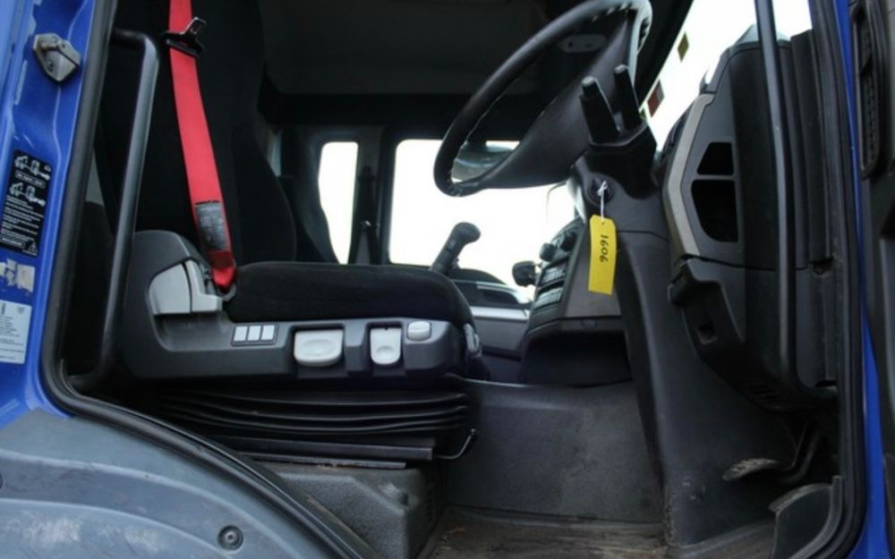 MAN Tgs 26.360 6x4 wywrotka piaskarka pług e6 euro6 - Kravas automašīna pašizgāzējs: foto 3 MAN Tgs 26.360 6x4 wywrotka piaskarka pług e6 euro6 - Kravas automašīna pašizgāzējs: foto 3