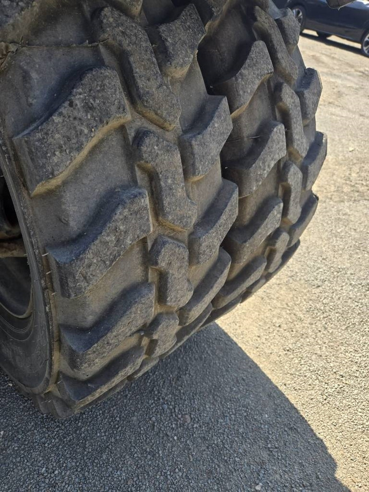 Riteņu ekskavators JCB 110 W: foto 12
