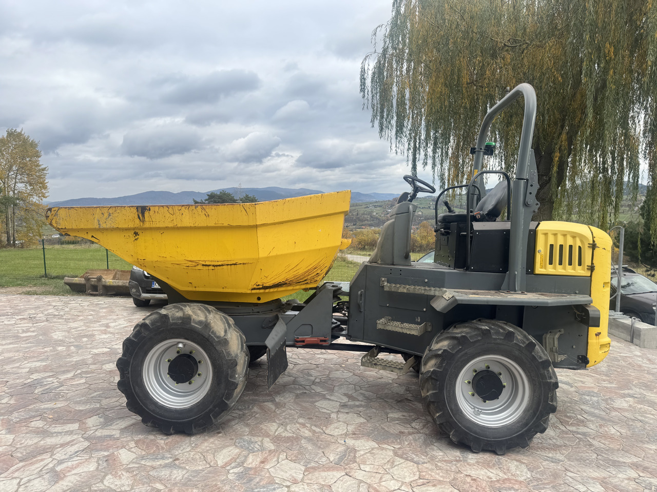 WACKER Neuson DW60 DV60 swivel dumper 6t - Artikulētias pašizgāzējs: foto 2 WACKER Neuson DW60 DV60 swivel dumper 6t - Artikulētias pašizgāzējs: foto 2