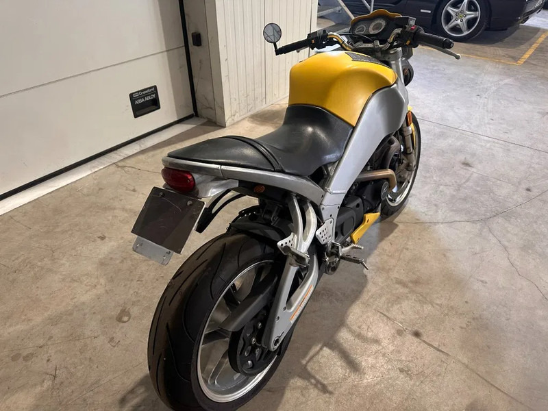 Buell XB9S Lightning - Motocikls: foto 3 Buell XB9S Lightning - Motocikls: foto 3