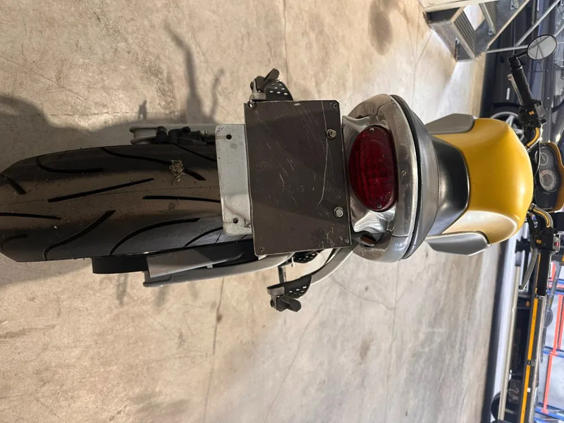 Buell XB9S Lightning - Motocikls: foto 4 Buell XB9S Lightning - Motocikls: foto 4