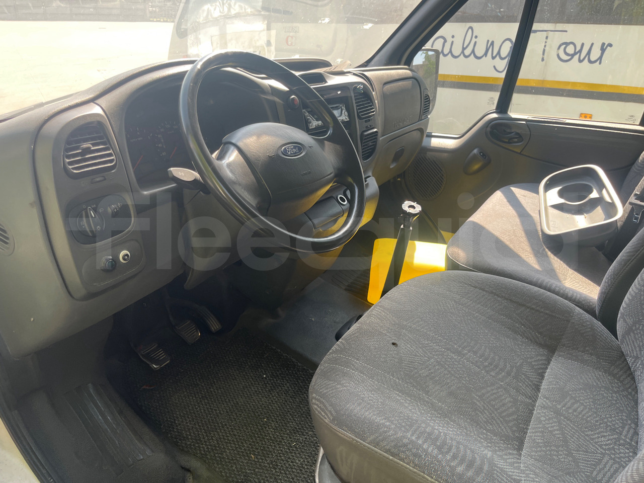 Bundle di 4 mezzi Ford - Transit Tourneo Ford - Transit Tourneo Ford - Transit Ford - Transit Tourneo - Pasažieru furgons: foto 4 Bundle di 4 mezzi Ford - Transit Tourneo Ford - Transit Tourneo Ford - Transit Ford - Transit Tourneo - Pasažieru furgons: foto 4