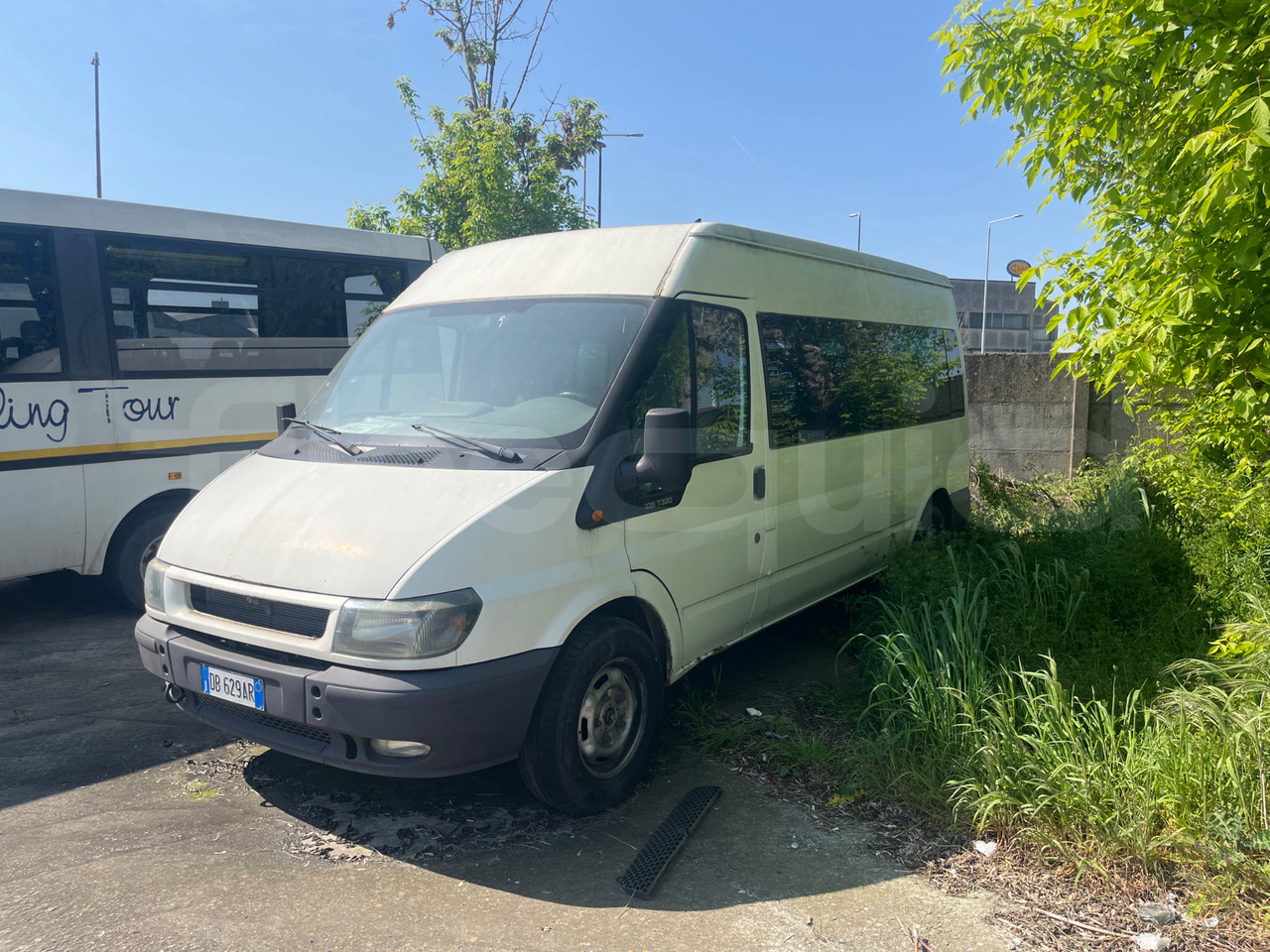 Bundle di 4 mezzi Ford - Transit Tourneo Ford - Transit Tourneo Ford - Transit Ford - Transit Tourneo - Pasažieru furgons: foto 2 Bundle di 4 mezzi Ford - Transit Tourneo Ford - Transit Tourneo Ford - Transit Ford - Transit Tourneo - Pasažieru furgons: foto 2