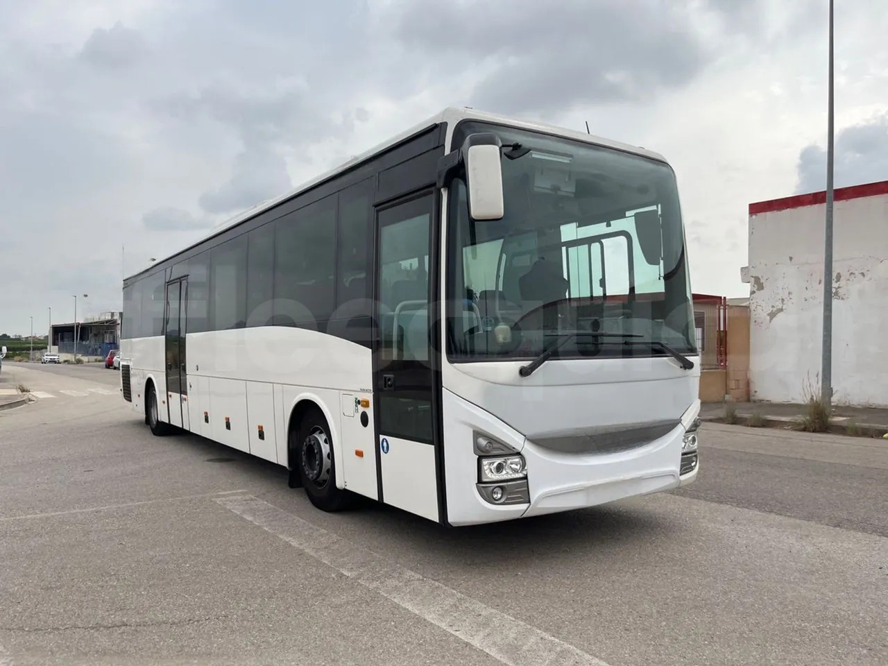 Iveco Crossway - Piepilsētas autobuss: foto 1 Iveco Crossway - Piepilsētas autobuss: foto 1
