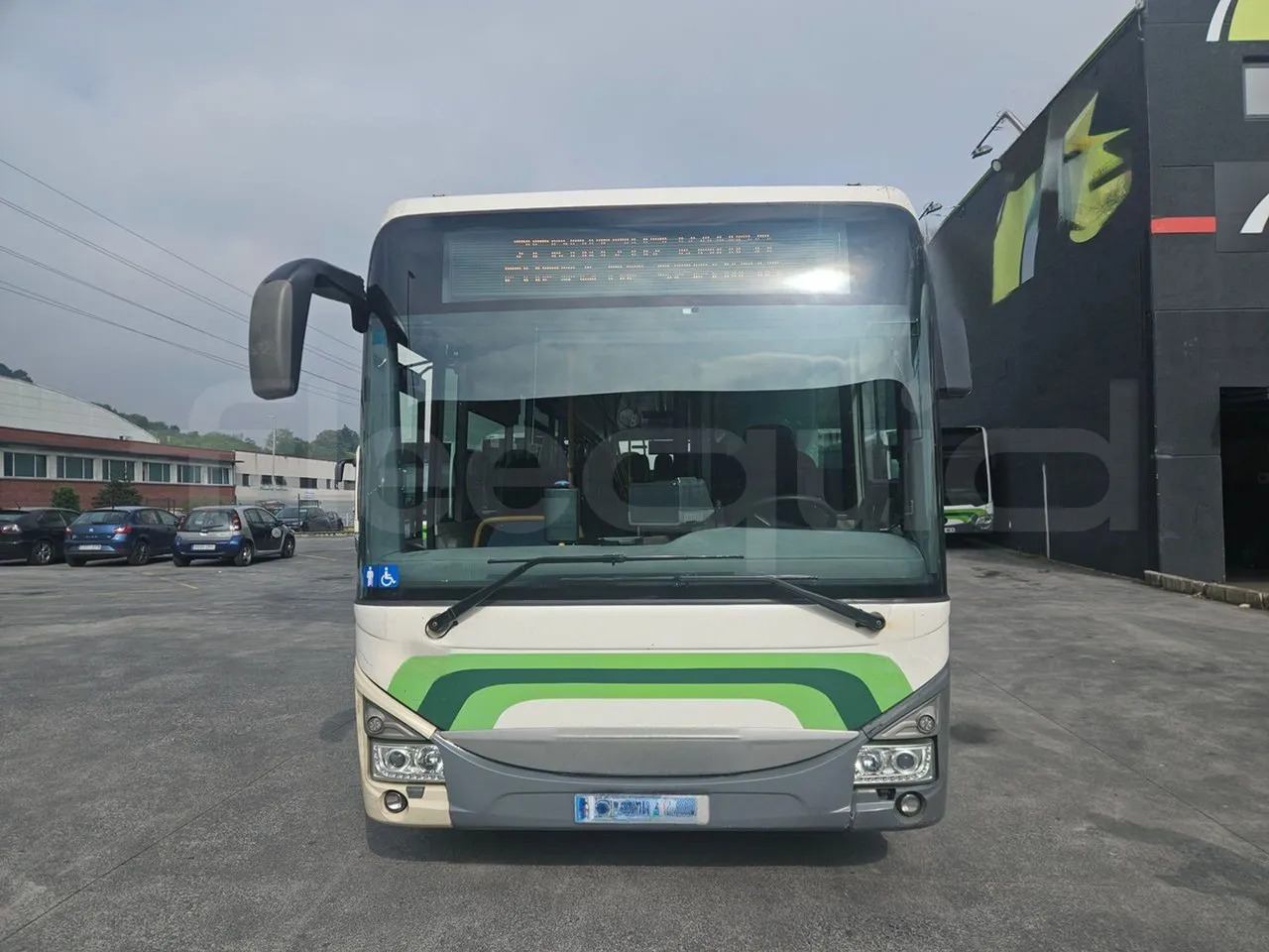 Iveco Crossway Low Entry - Pilsētas autobuss: foto 2 Iveco Crossway Low Entry - Pilsētas autobuss: foto 2