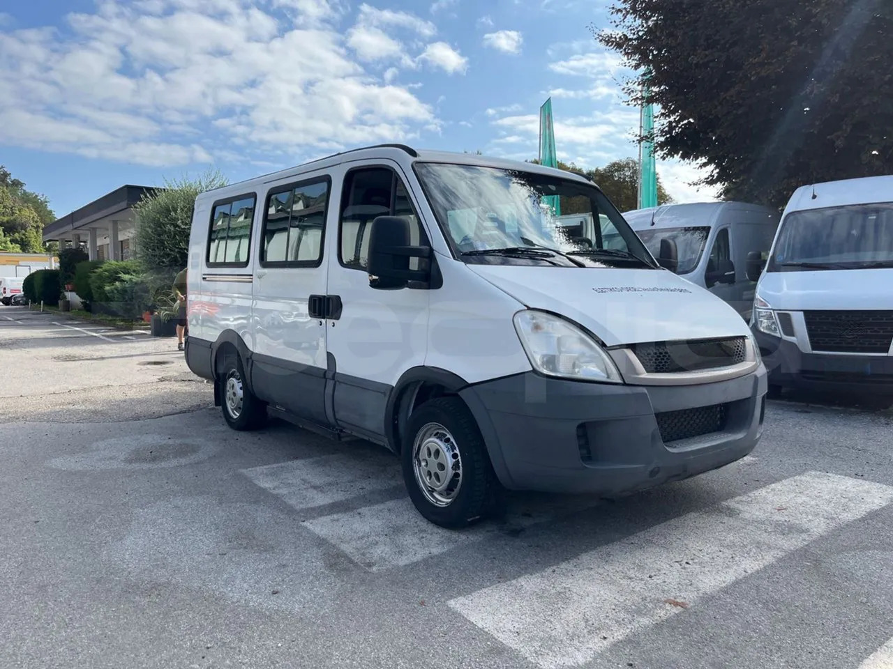 Iveco Daily - Mikroautobuss, Pasažieru furgons: foto 1 Iveco Daily - Mikroautobuss, Pasažieru furgons: foto 1