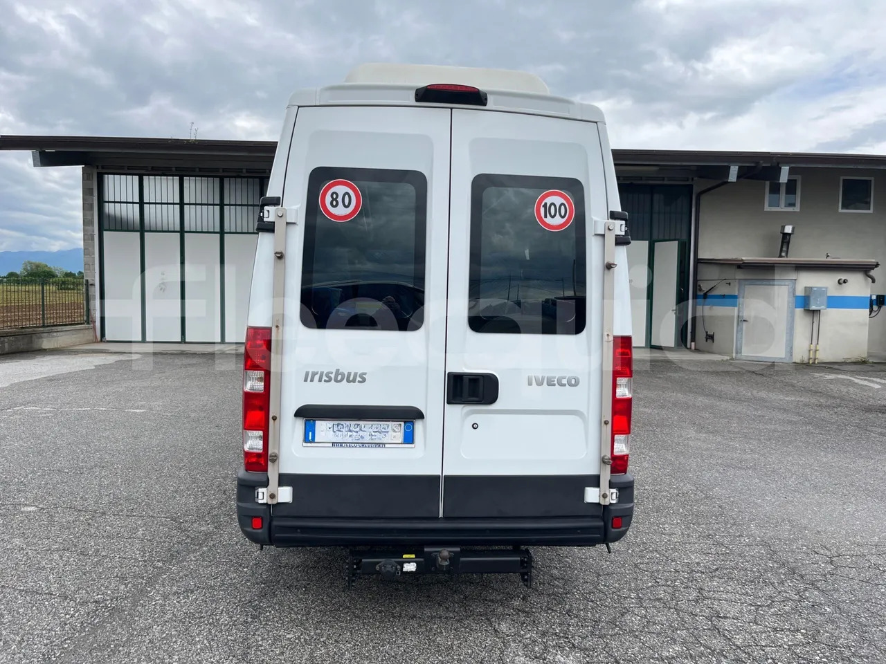 Iveco Daily - Mikroautobuss, Pasažieru furgons: foto 5 Iveco Daily - Mikroautobuss, Pasažieru furgons: foto 5