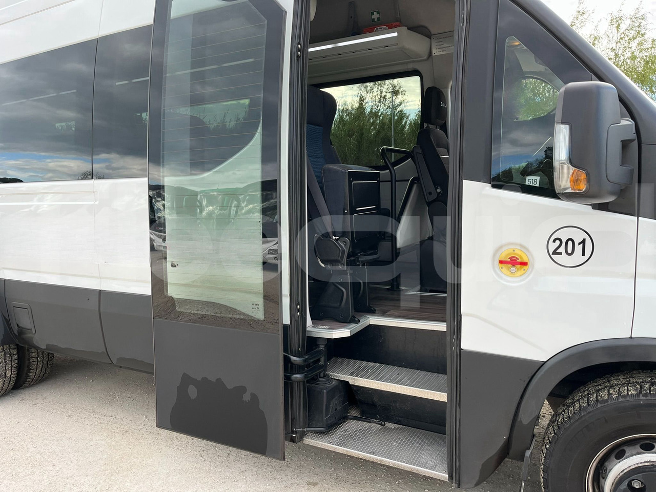 Iveco Daily - Mikroautobuss, Pasažieru furgons: foto 4 Iveco Daily - Mikroautobuss, Pasažieru furgons: foto 4