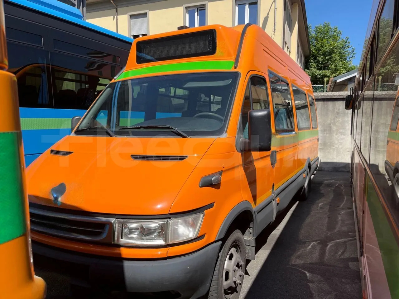 Iveco Daily - Mikroautobuss, Pasažieru furgons: foto 4 Iveco Daily - Mikroautobuss, Pasažieru furgons: foto 4
