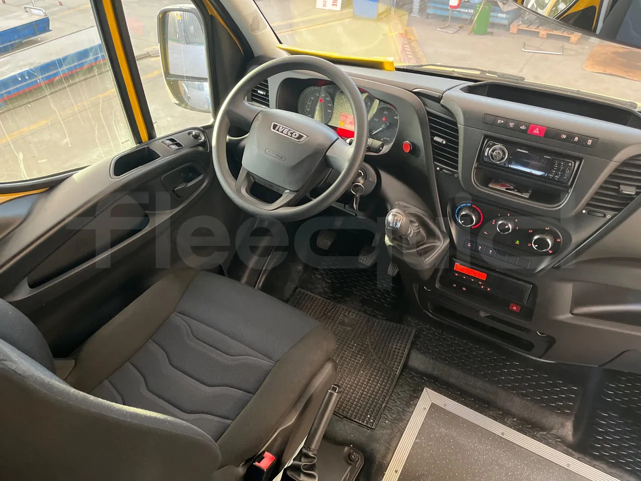 Skolas autobuss Iveco Daily: foto 18