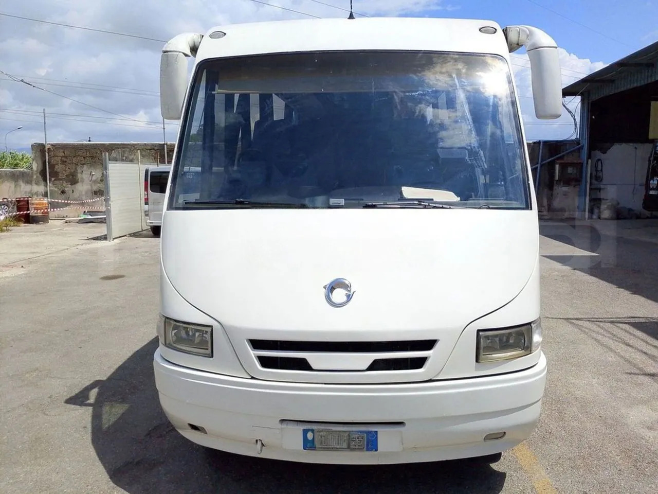 Iveco Daily - Starppilsētu autobuss: foto 2 Iveco Daily - Starppilsētu autobuss: foto 2