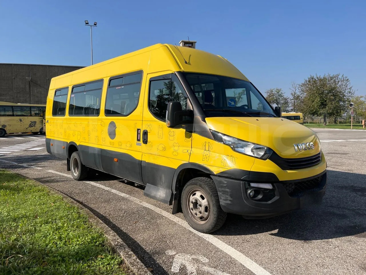 Iveco Daily - Skolas autobuss: foto 1 Iveco Daily - Skolas autobuss: foto 1