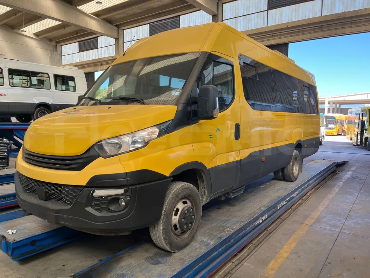 Iveco Daily - Skolas autobuss: foto 4 Iveco Daily - Skolas autobuss: foto 4